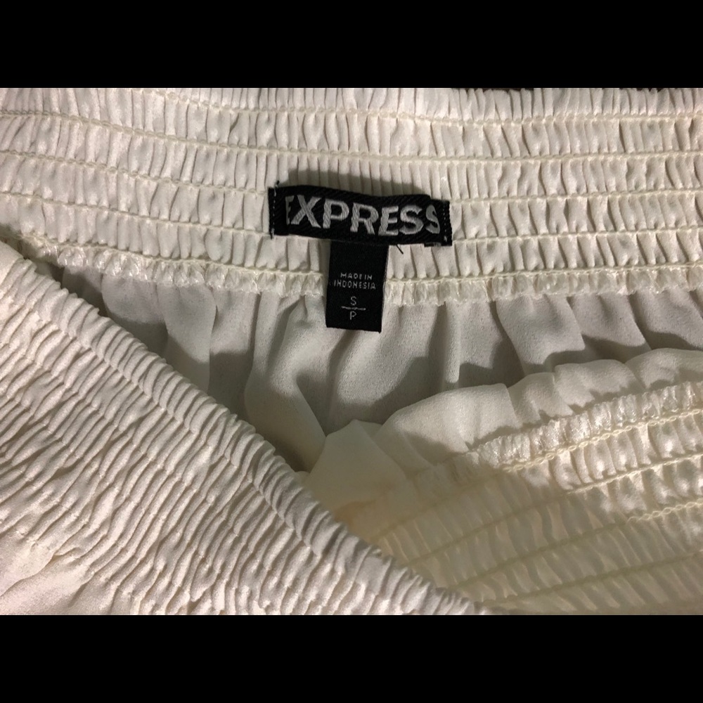 Express Off The Shoulder Top - Picture 2 of 3